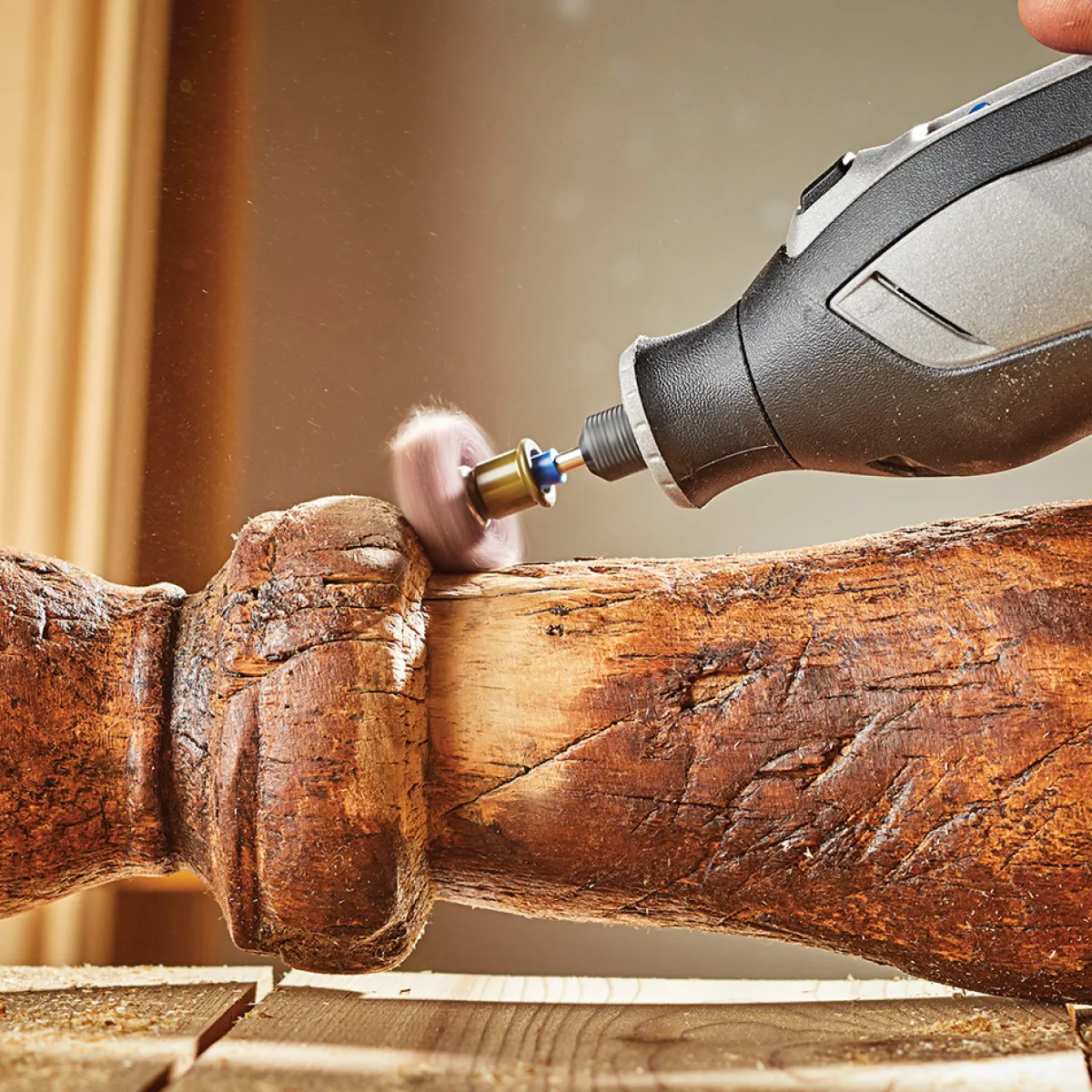 8240-5 12V 2,0AH*Dremel Best