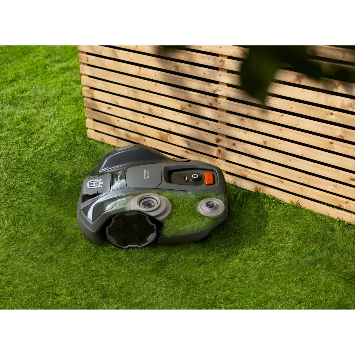 Automower® 305E NERA med Slinglös Teknik*Husqvarna Sale