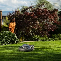 Automower® 308V Med Robothus & Reservkniv*Husqvarna Outlet