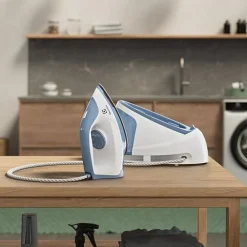 E5ST1-2DB Care 500 Ångstrykjärn 1,2 L 2400W*Electrolux Hot