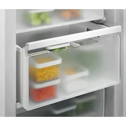 EUN7NE18S med No Frost och FastFreeze Teknologi*Electrolux Hot