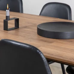 Ina med 8 Pobbie Stolar Svart*Venture Home Outlet