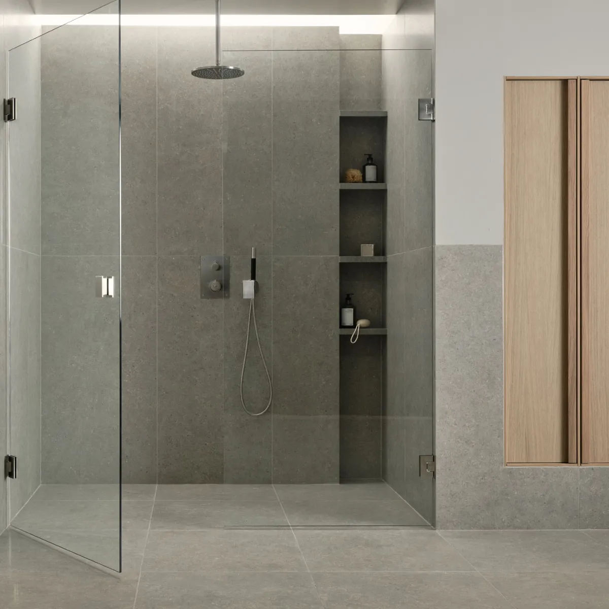 J66 J Stone Select Light Grey 60x60 cm*Bricmate Clearance