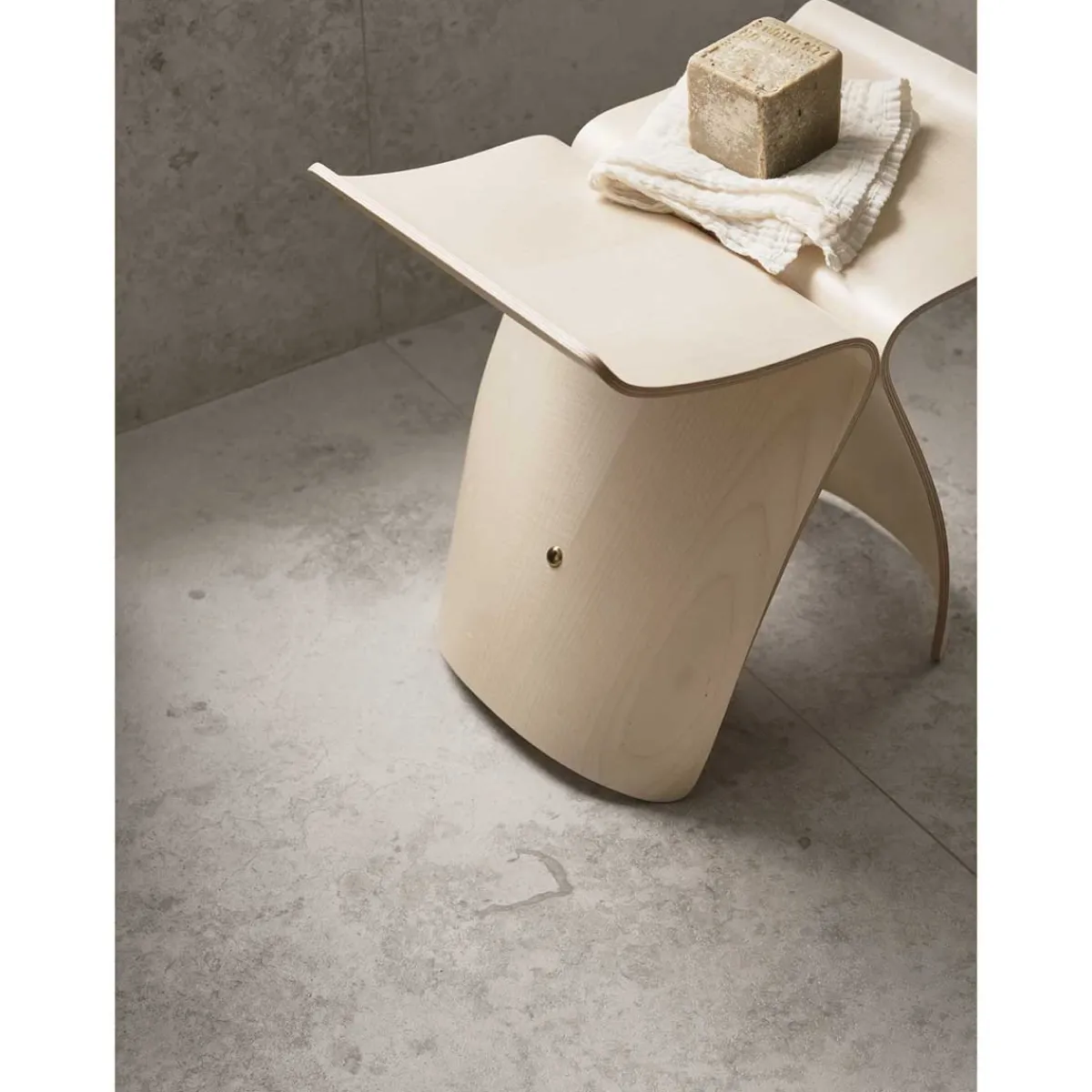 J66 Jura Select Ivory 60x60 cm*Bricmate Best