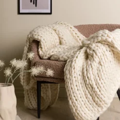 Kate*Venture Home Outlet