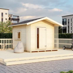 Lillevilla Satakieli 3,25 m² Trästuga med Sadeltak*Luoman Sale