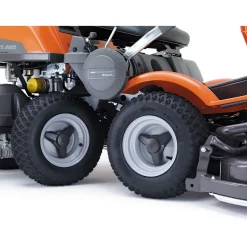 Rider R 214TC inkl. 103 cm Klippaggregat*Husqvarna Clearance