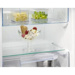 TAB6L88EF med LowFrost-teknik och Frostmatic*AEG Hot