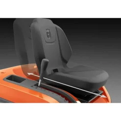 TC 220T med Uppsamlare*Husqvarna Outlet