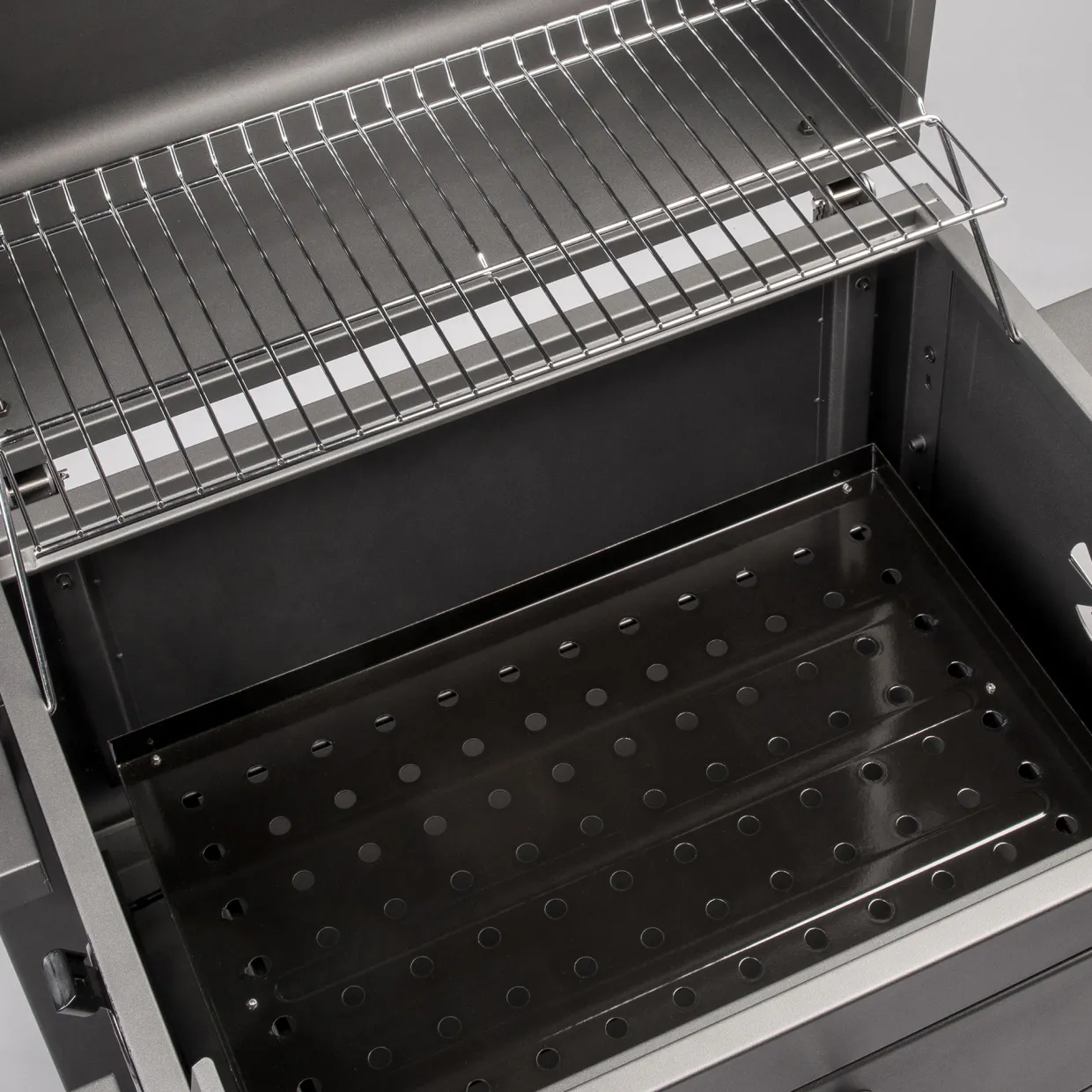 Tennessee Broiler Grilltunna med Fällbara Sidobord & Integrerad Termometer
