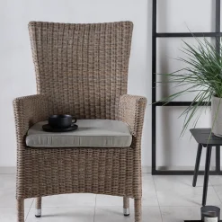 Toscana*Venture Home Outlet