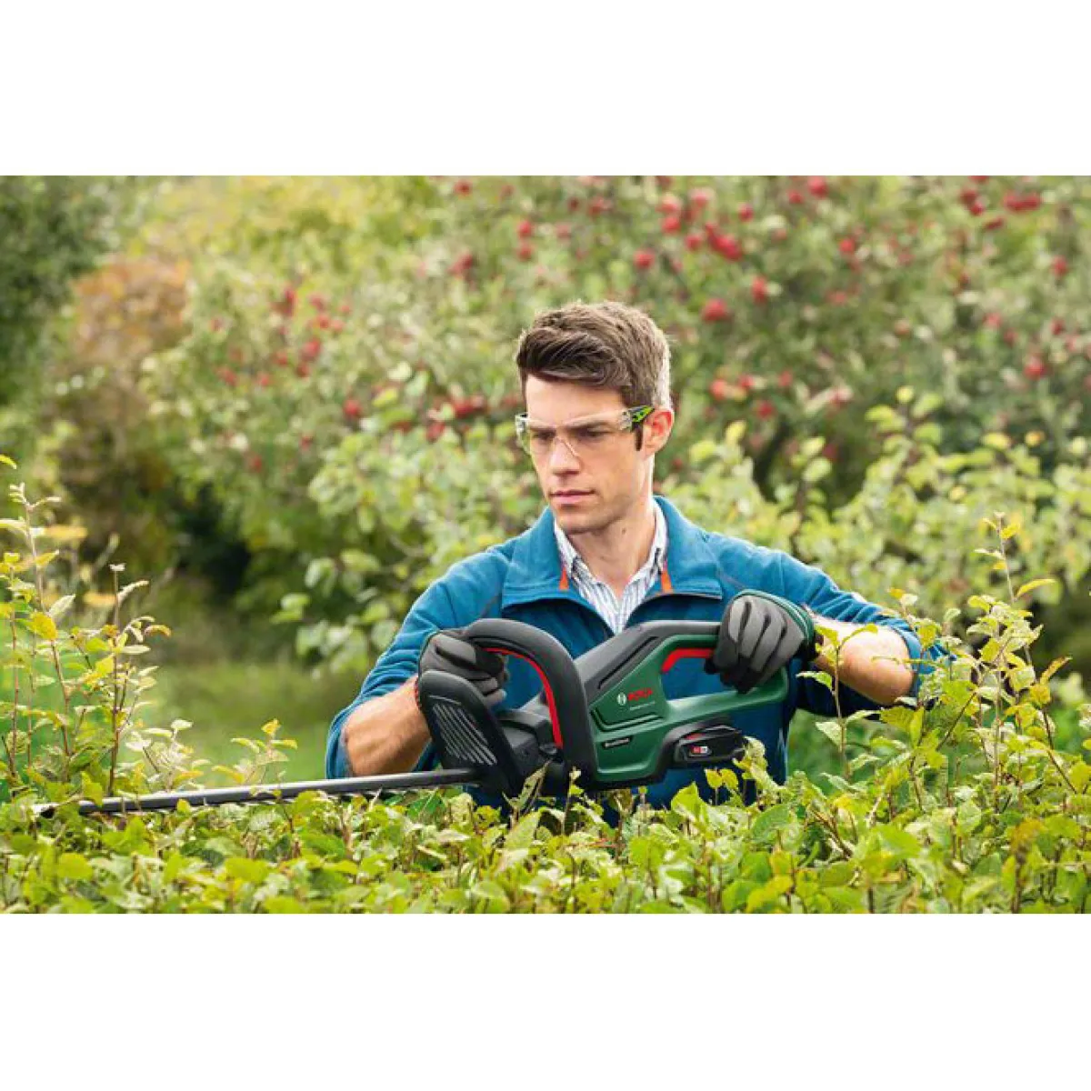 UniversalHedgeCut 18-50 AL1830CV 2,5AH Batteri*Bosch Power Tools Sale