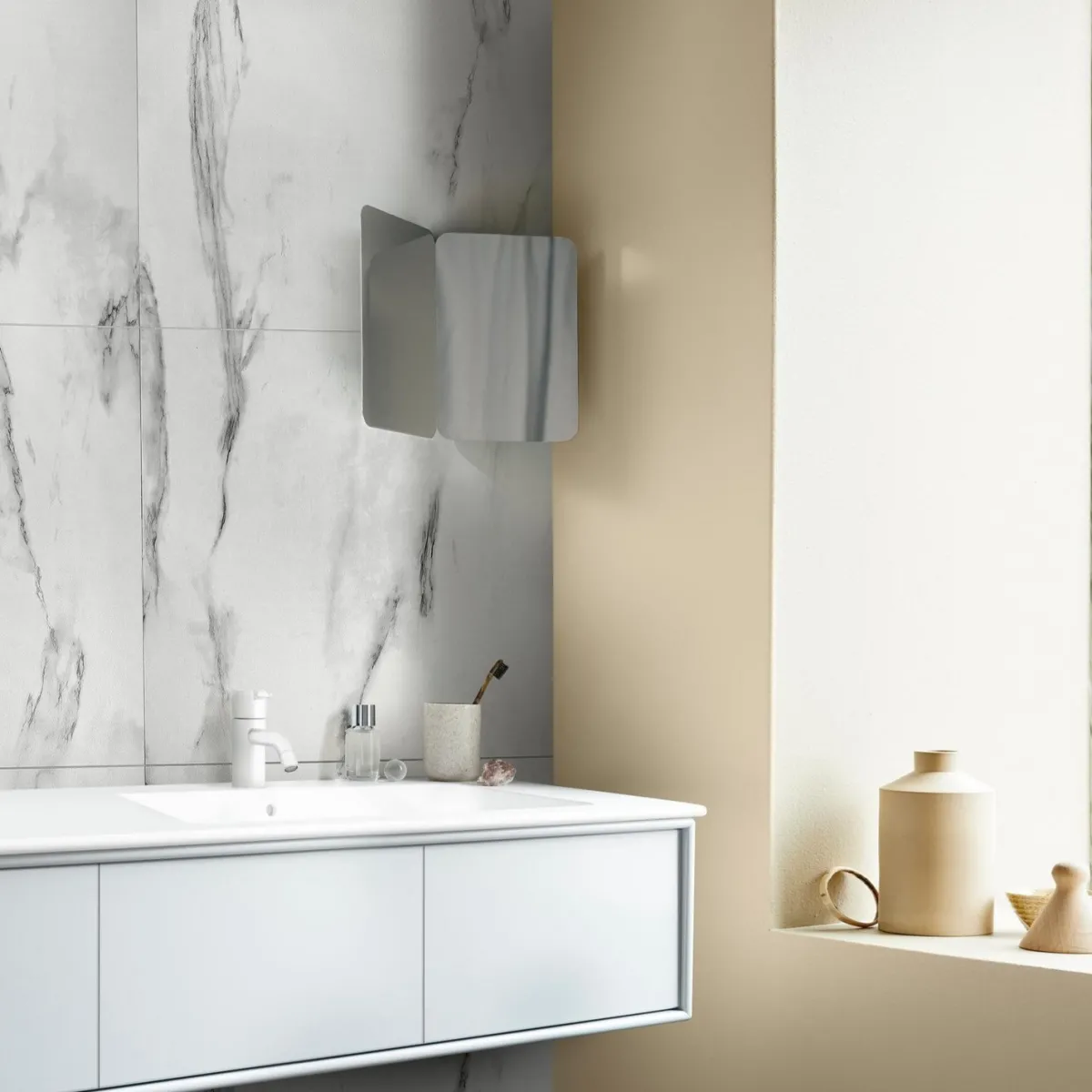 Wall & Water Vit Marmor 60x60*BerryAlloc Best