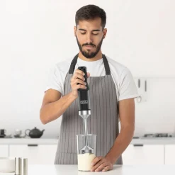 1500W Svart Med Tillbehör*Black+Decker Hot